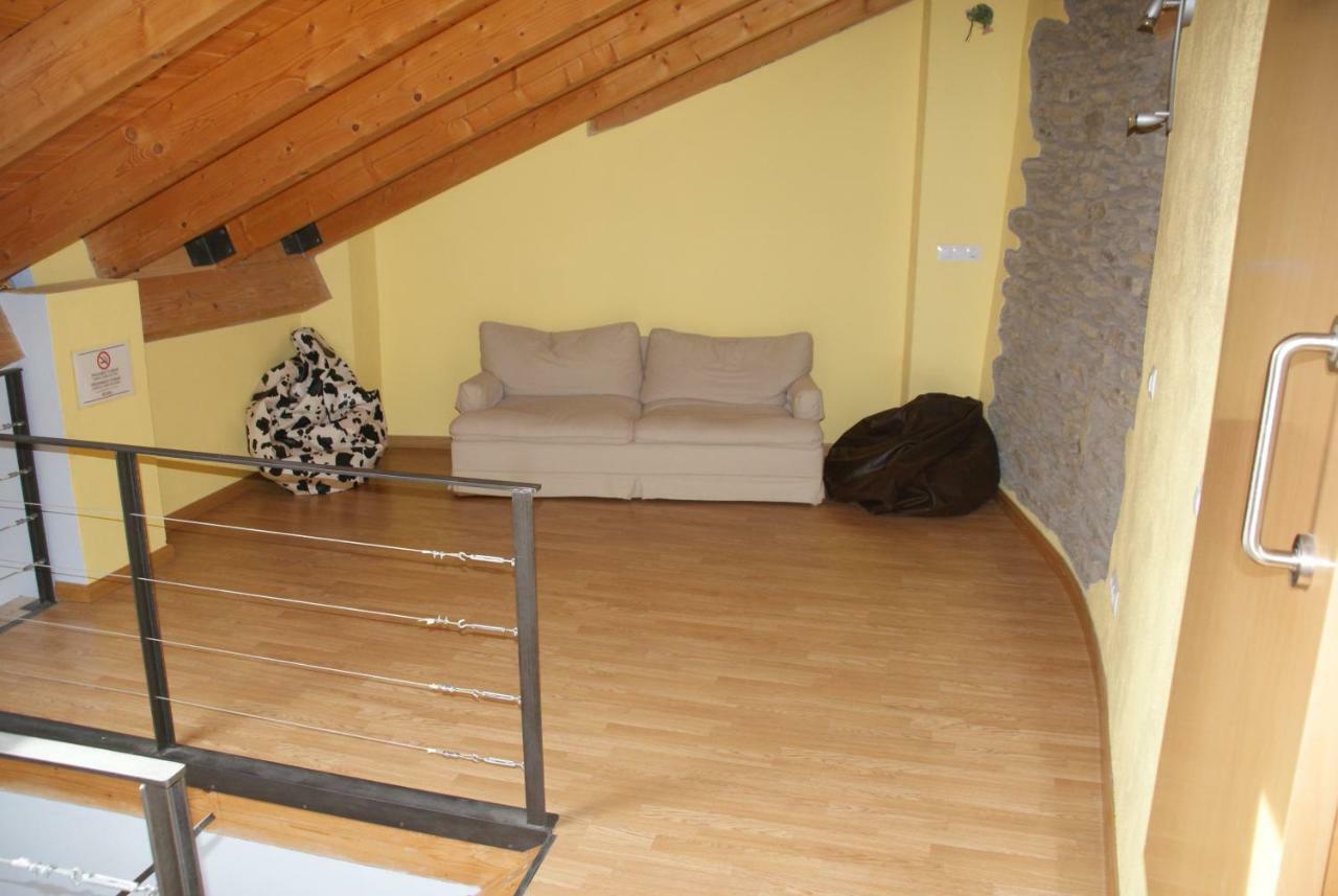 Refugi Casa Canelo Rodes Экстерьер фото