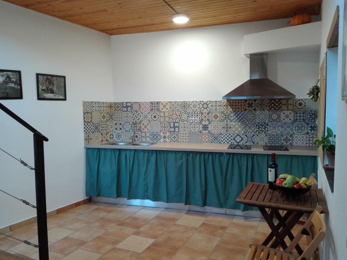 Refugi Casa Canelo Rodes Экстерьер фото